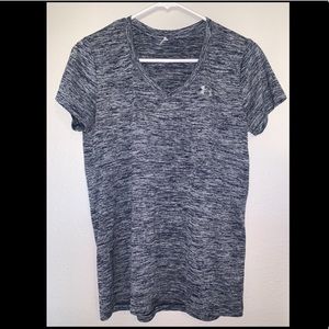 Athletic V-Neck Shirt Size M